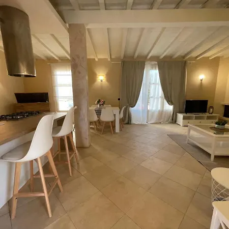 Casa Vacanze In Versilia Дом отдыха *
