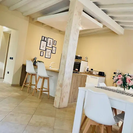 Casa Vacanze In Versilia * Пьетразанта
