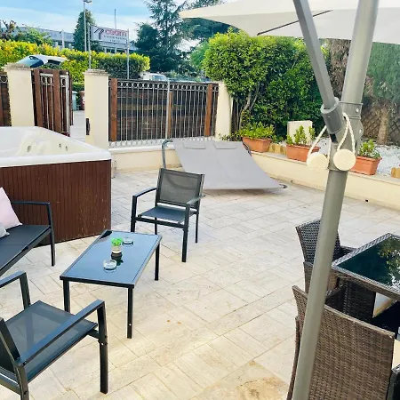 Дом отдыха Casa Vacanze In Versilia *