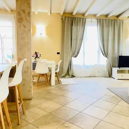 Casa Vacanze In Versilia Дом отдыха *