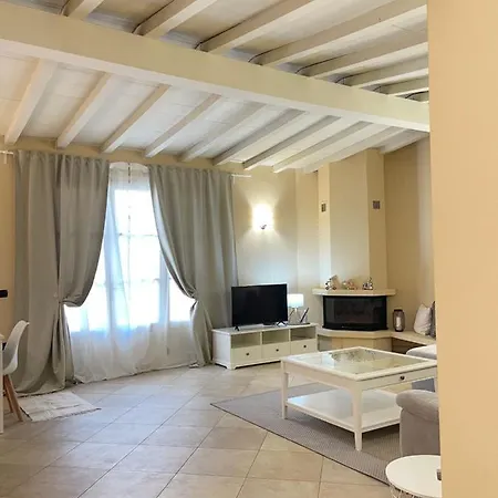 Casa Vacanze In Versilia Дом отдыха *