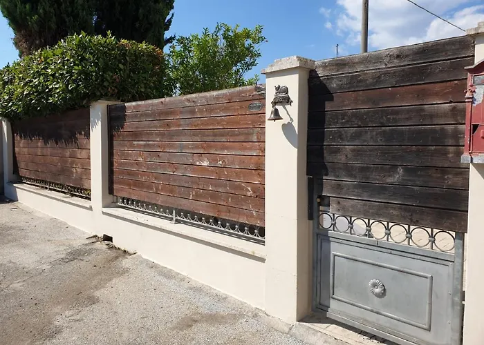 In Versilia פיאטרה סנטה